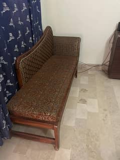 sofa sethi