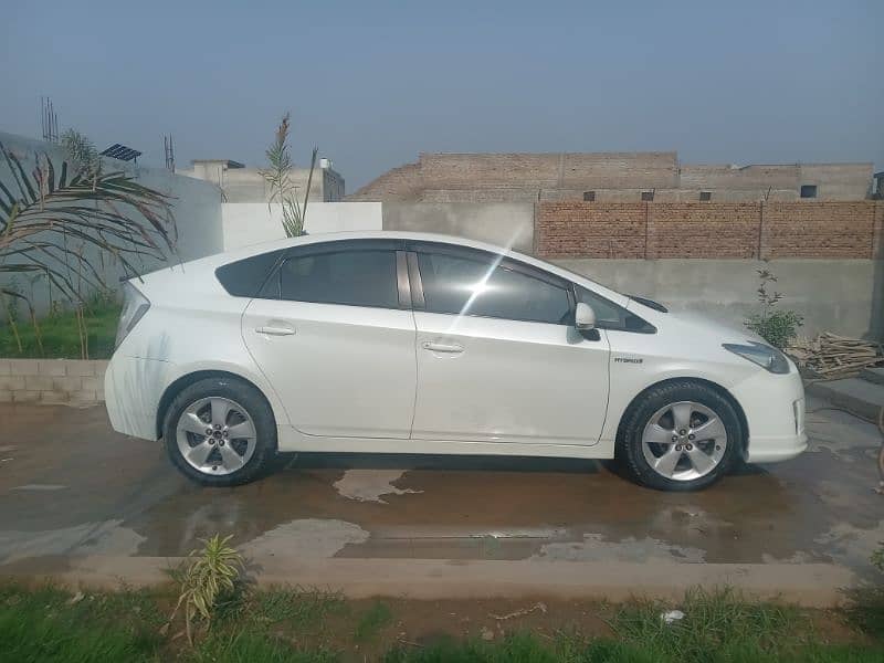 Toyota Prius 2010 3