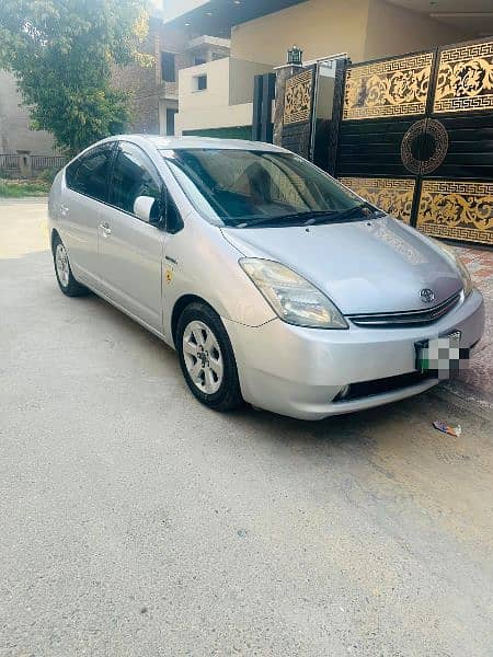 Toyota Prius 2013 1