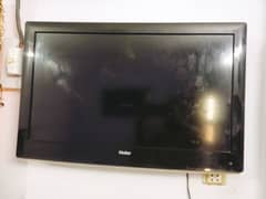 Haier 32 Inch LCD for Sale.