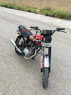 golden number gujranwala ka bike hai number 2000 hai