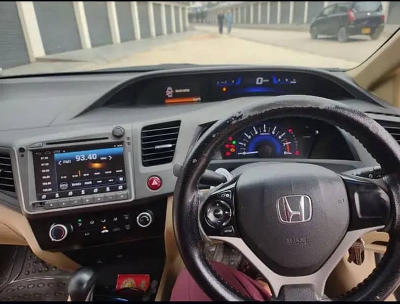 Honda Civic VTi 2015 13