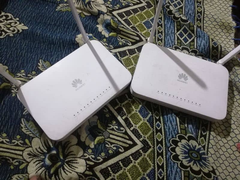 Huawei g pon router pg 8147X6 3