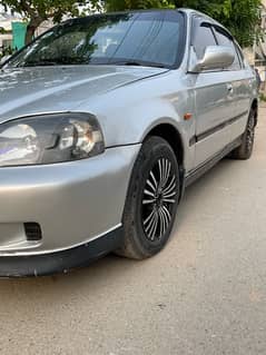 Honda Civic EXi 2000