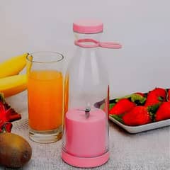 Portable mini blender / Juicer