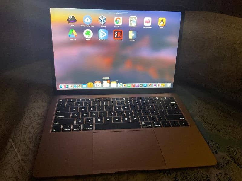 Macbook Air 2019 | 8Gb RAM | 128Gb SSD 5