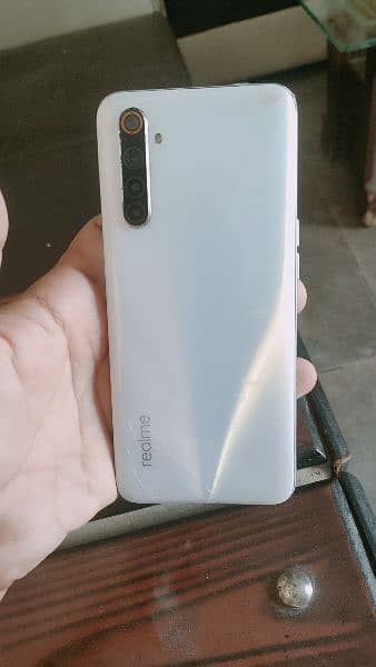 realme 6 4gb 128gb with box and charger 0