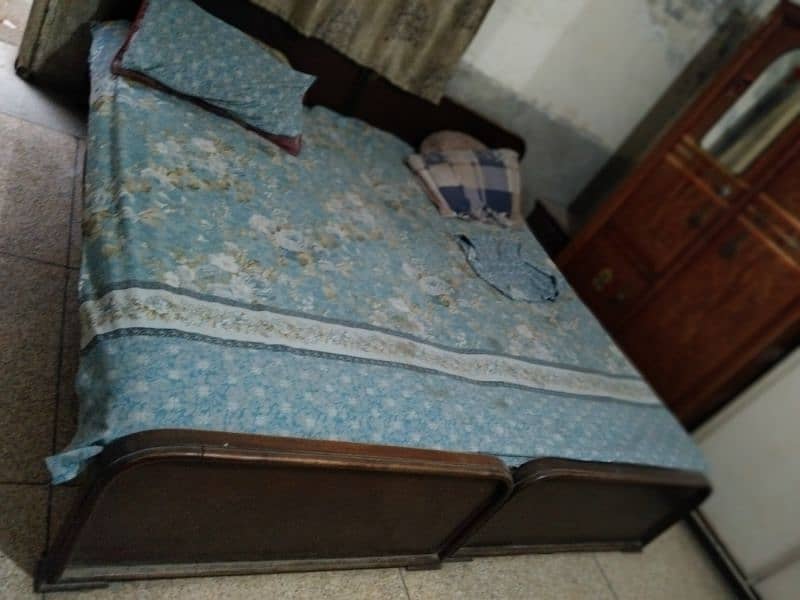 wooden bed 3