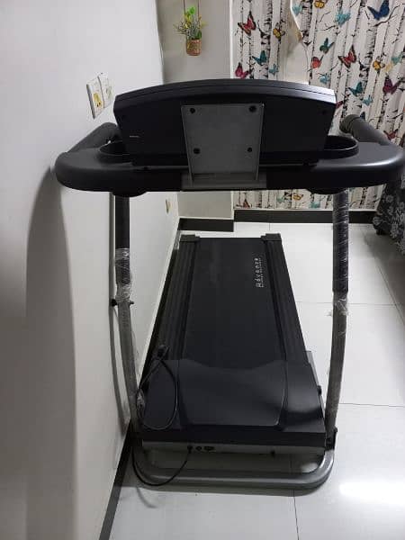 Treadmill for sale 2hp - 120kg 4