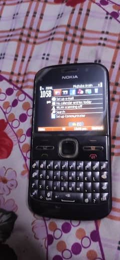 Nokia E5