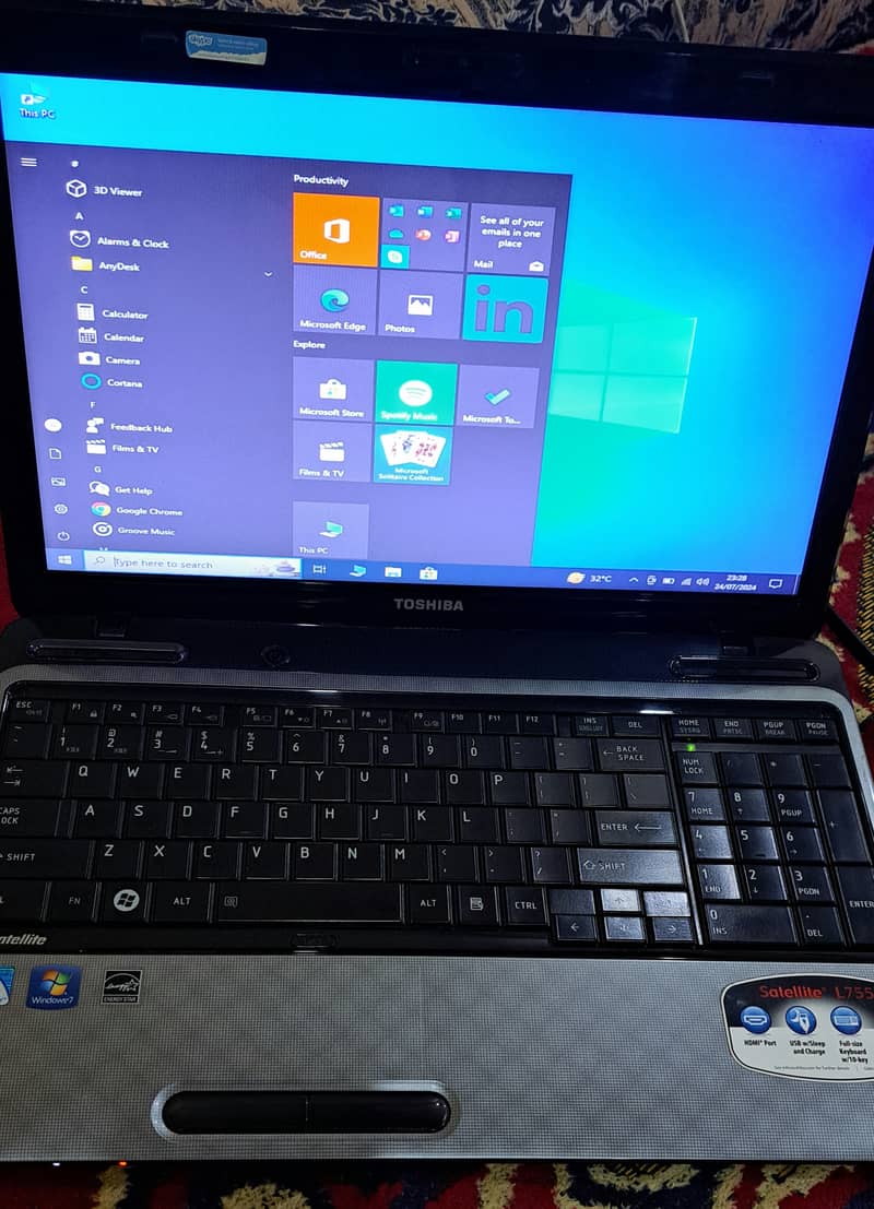 Sale my laptop Toshiba L755 6