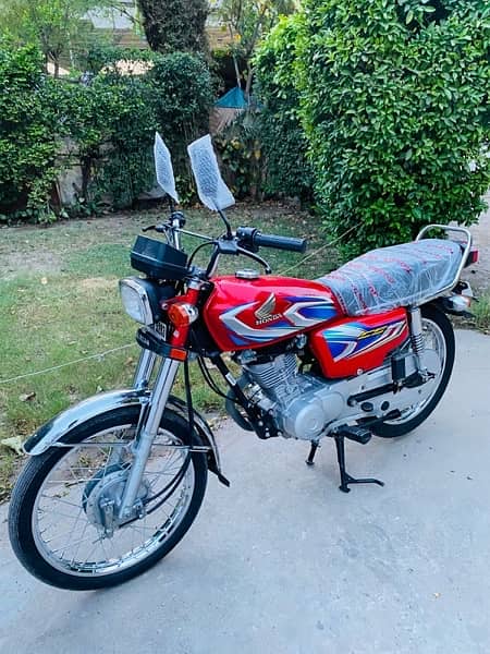 Honda CG125 2022Model New condition 6500km just use best for 2023 2