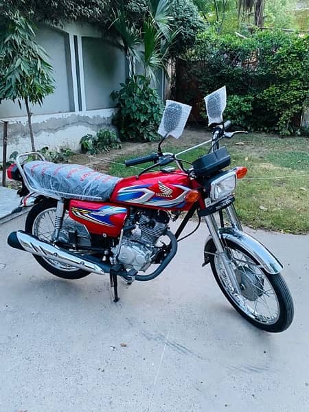 Honda CG125 2022Model New condition 6500km just use best for 2023 4