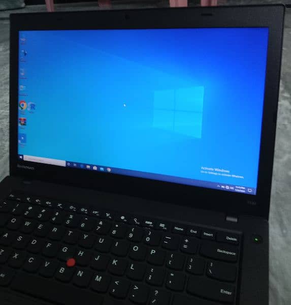 Lenovo laptop 1