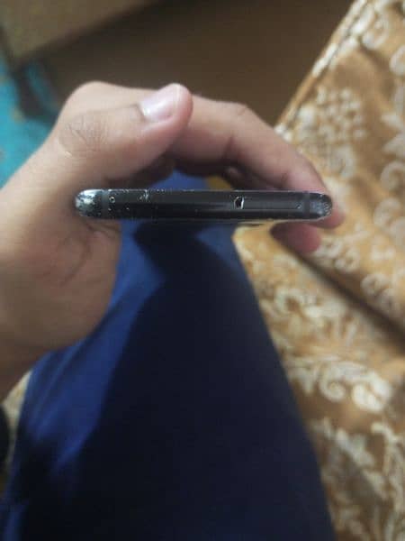 Samsung note 8 6 gb ram 64 gb rom 4