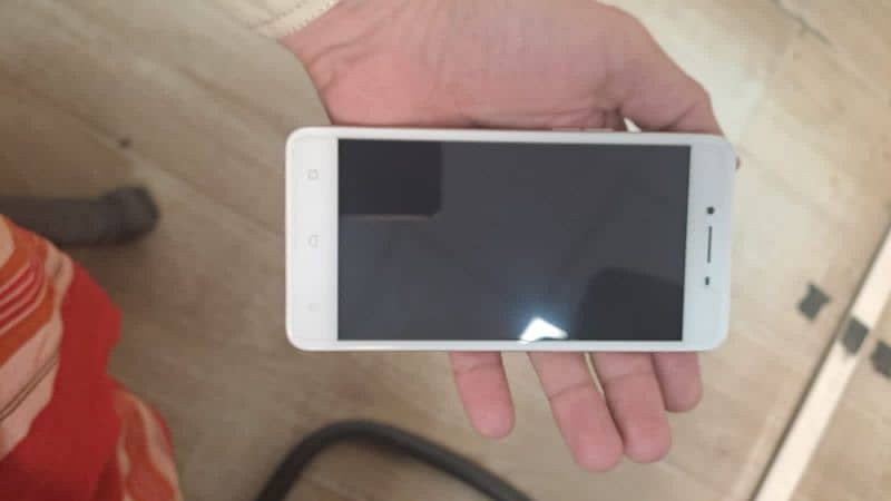 Oppo a37 1