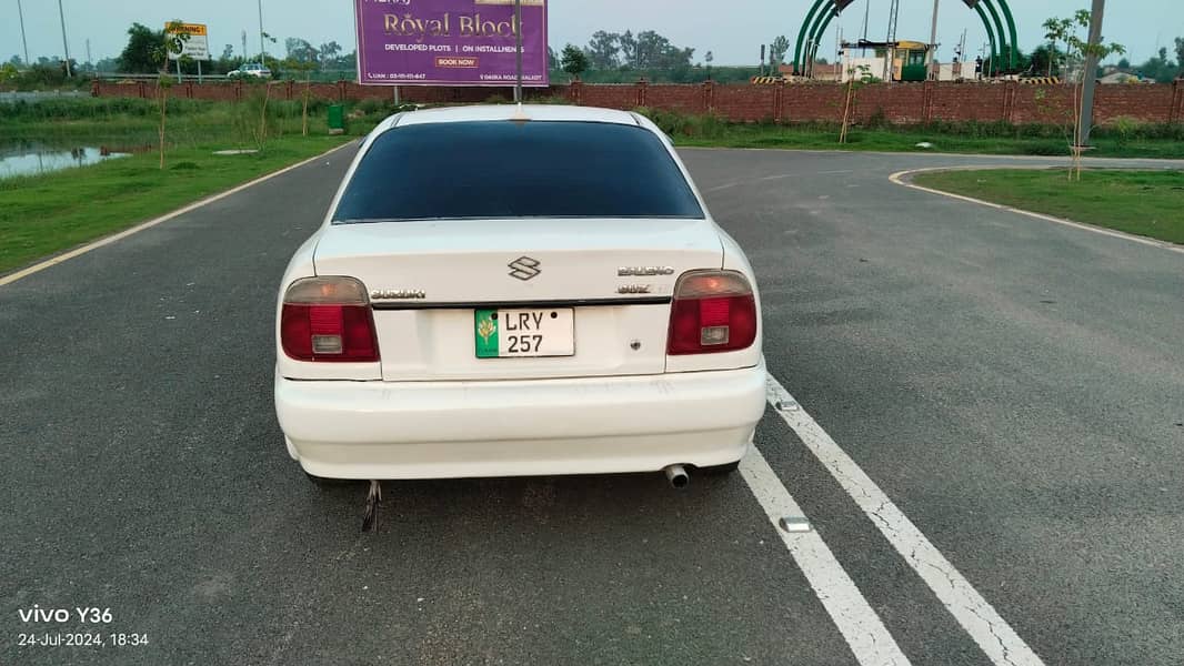 Suzuki Baleno 2004 8