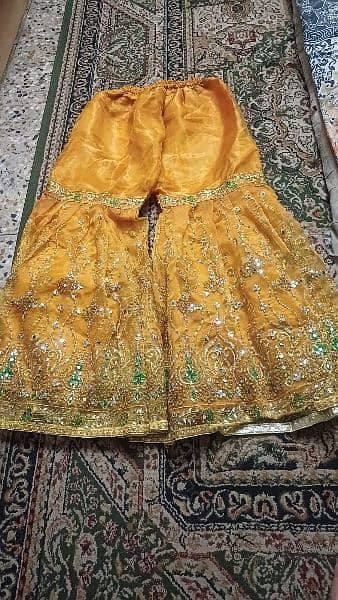 mehndi dress/sharara shirt/miyon dress/urgent sale 2