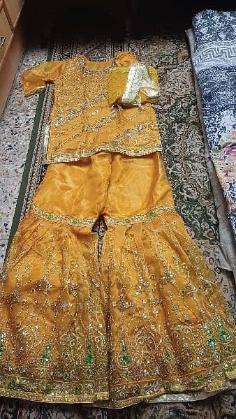 mehndi dress/sharara shirt/miyon dress/urgent sale 5