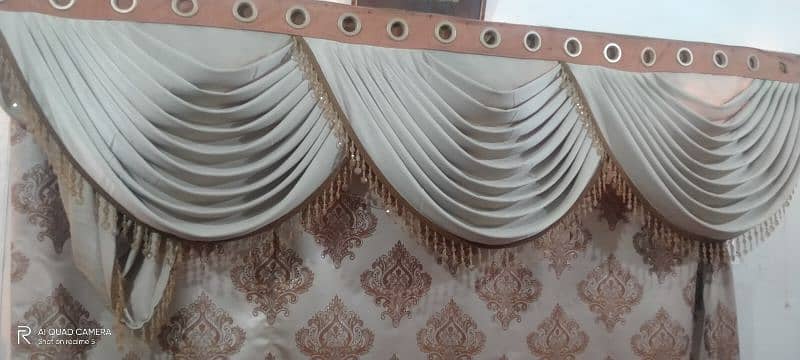 curtain 1