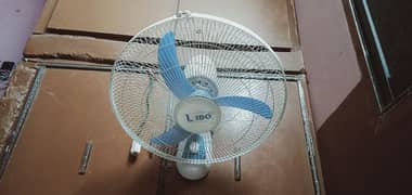 wall lido fan