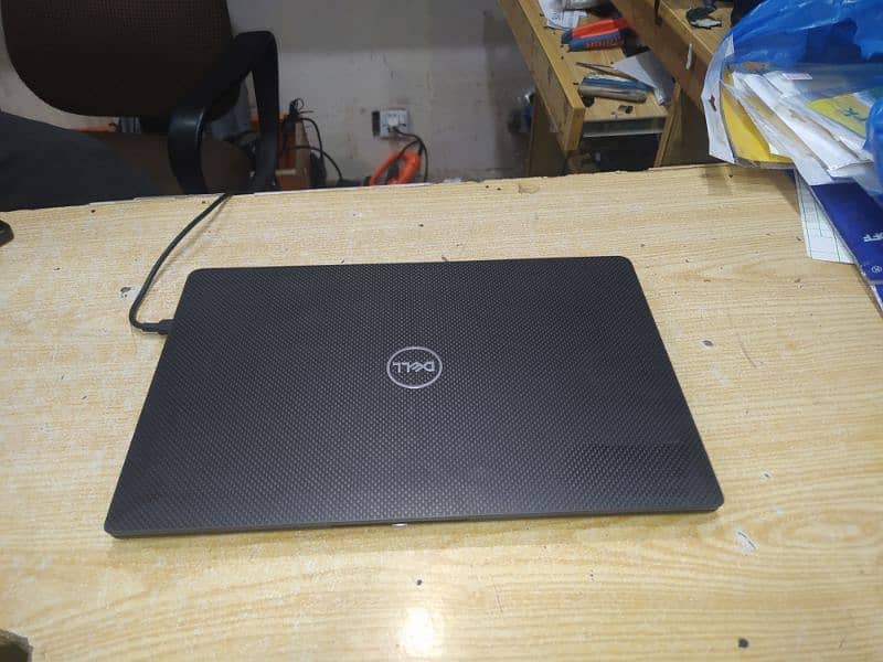 Dell Latitude 7410 Intel Core i5 10th Gen 16/256 display 14 " 1080p 1