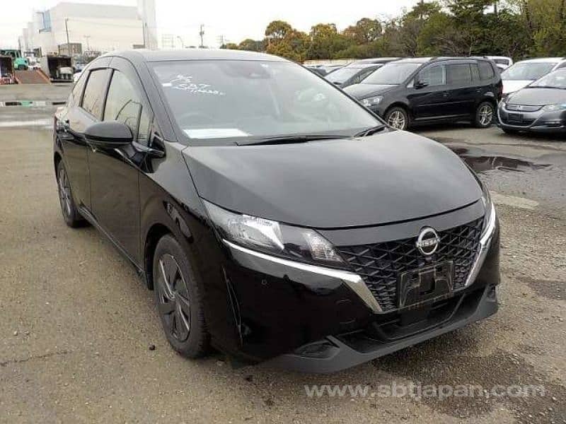 Nissan Note E Power 2021 3