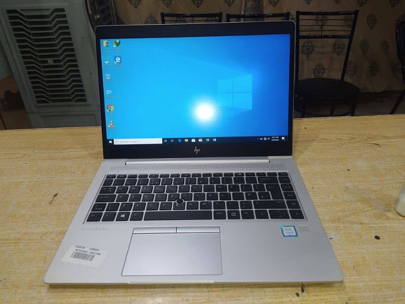 HP EliteBook 840 G5 Intel Ci5/Ci7 8th gen ,8/256 display size 14 1080p 7