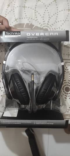 Technika over ear HPSS1409 headphones