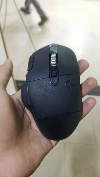 Logitech G604 gaming mouse 5