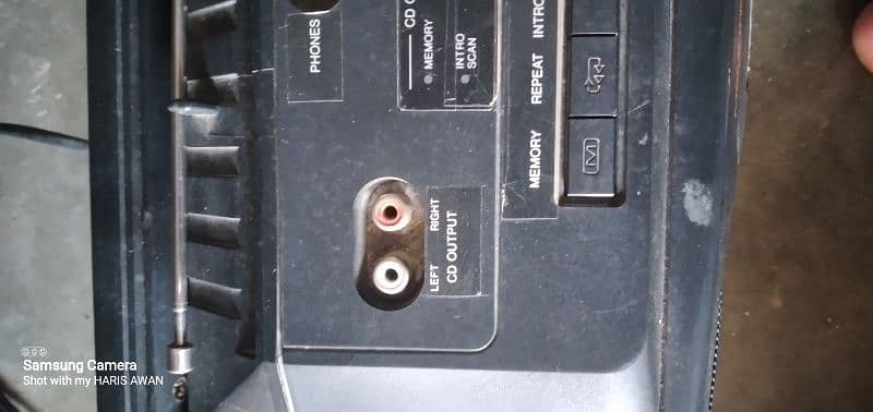 Cassette, CD player, Radio, CD Output 4