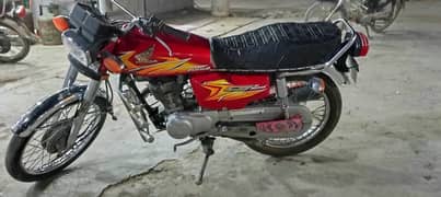 Honda CG 125 is for sale