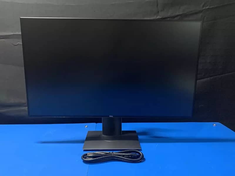 Dell 27 Inch 2k Ultrasharp Inifinity Edge Display IPS LED Moniter 1