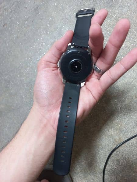 Samsung Galaxy Watch S4 gear 2