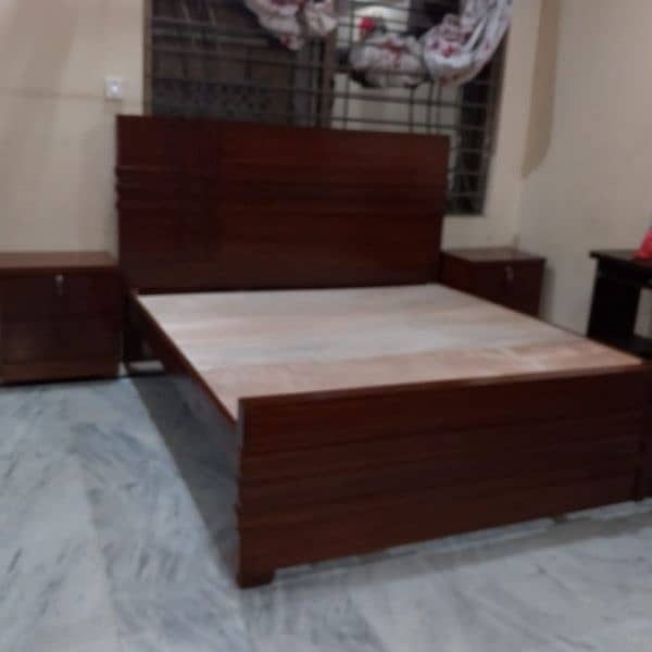 bed 22500 with sed tables 32000 with dressing 48000 home delivery fre 4