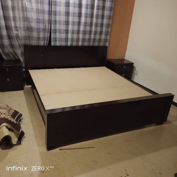 bed 22500 with sed tables 32000 with dressing 48000 home delivery fre 9