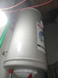 Electric Gyser For sale