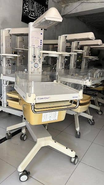 Infant Baby Warmers Stock For Sale | Refurbished Medical Equipments 1