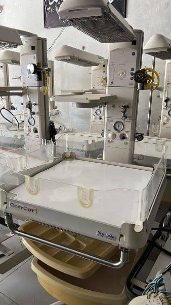 Infant Baby Warmers Stock For Sale | Refurbished Medical Equipments 2