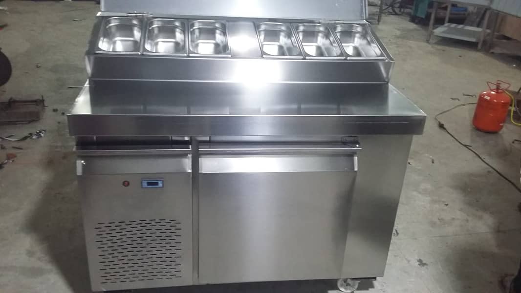 salad bar, salad bar counter without Cooling All Fryers available 2