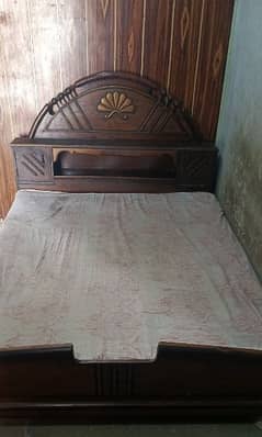 Bed + Dressing Table