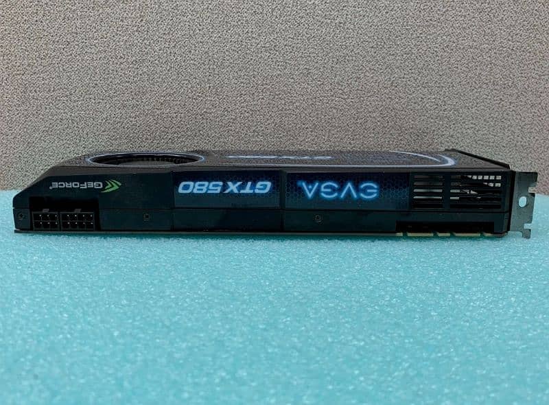 Nvidia Geforce GTX 580 1.5 Gb graphic card 382 bit. 2