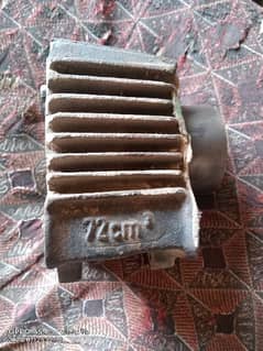 72 cc Honda bike cylinder