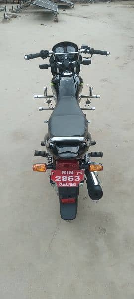 HONDA DELUXE MODEL 2016 REGESTERD 2017 4