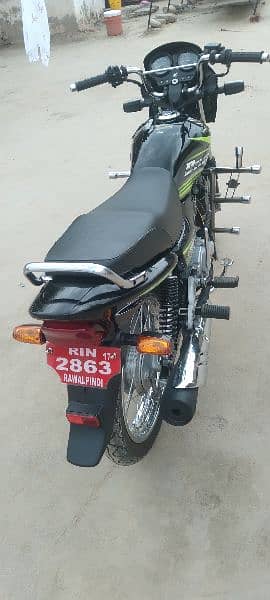 HONDA DELUXE MODEL 2016 REGESTERD 2017 1