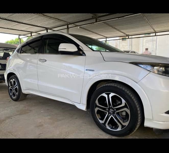 Honda Vezel 2015 0