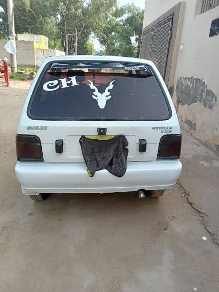 suzuki mehran avaliable for sale . good condition car. 3