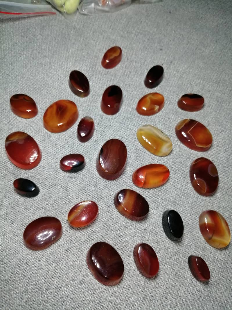 v v low price . . all stones nd beads other items 8