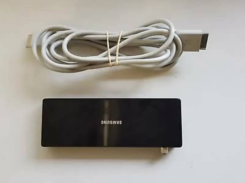 GENUINE SAMSUNG MU SERIES ONE CONNECT AND BOX & CABLE. . 3