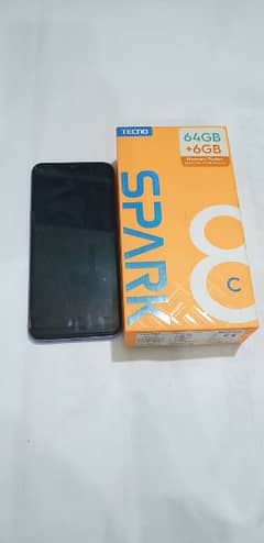 Tecno spark 8c 4/64 ram